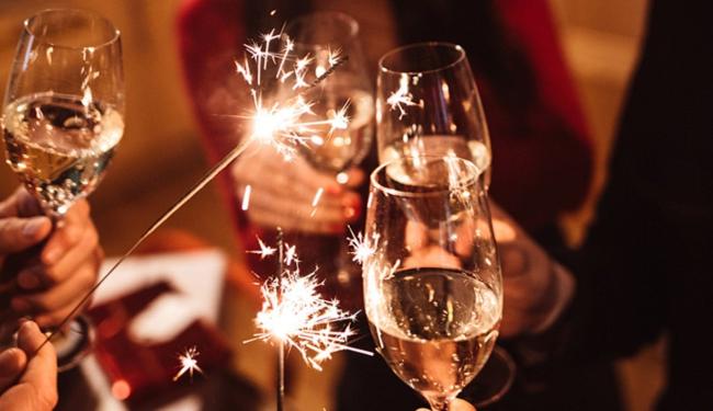 FEESTEN : Adventsviering © Franckreporter