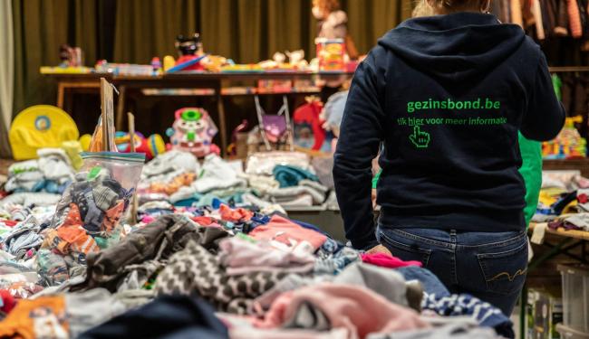 Tweedehandsbeurs © Gezinsbond VZW
