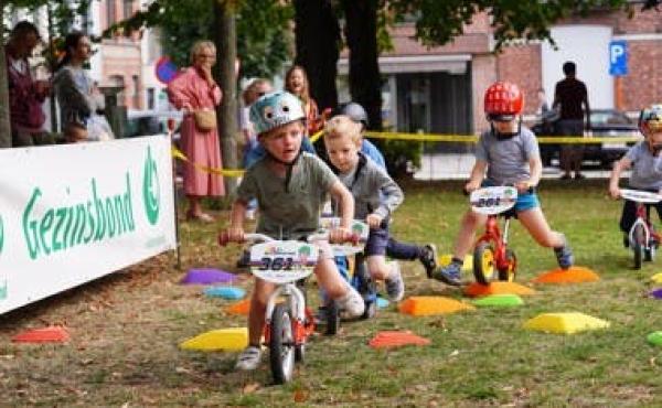 Eetdag & WK Loopfietsen © Gezinsbond VZW